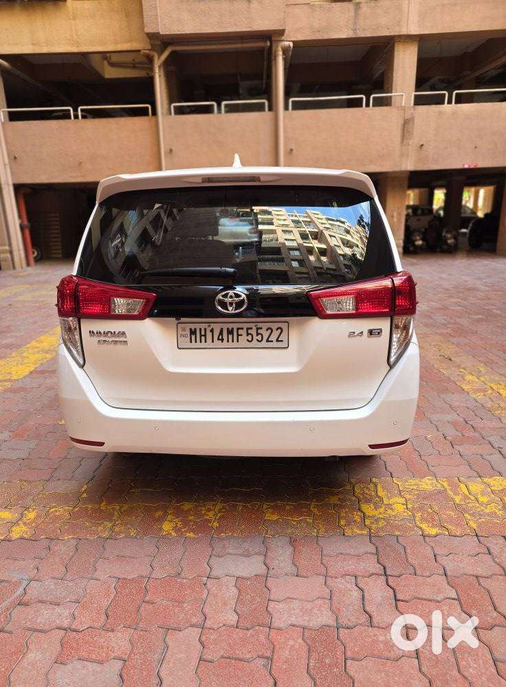 Toyota Innova Crysta [2020-ongoing] 2.4 Gx 7 Str, 2025, Diesel