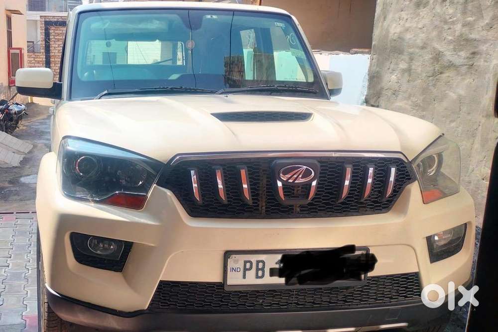 Mahindra Scorpio 2017 Diesel Well Maintained