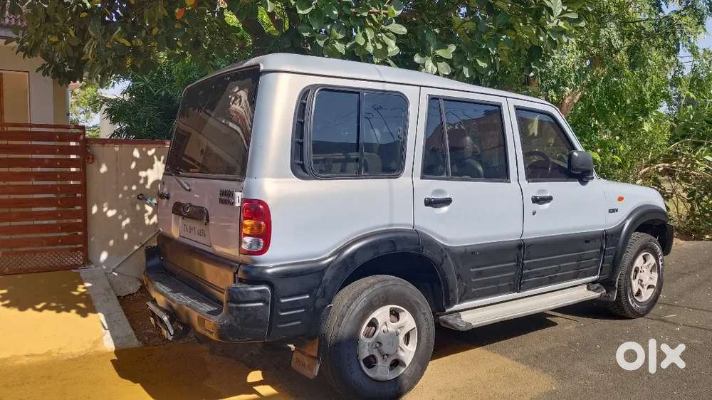 Mahindra Scorpio 2003 Diesel Manual