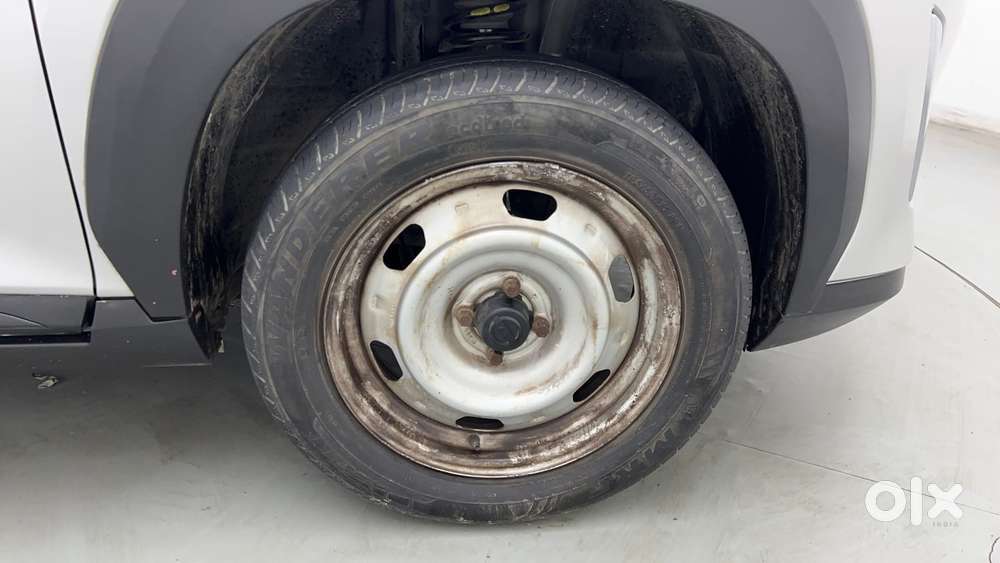 Nissan Magnite 1.0 Xe, 2021, Petrol