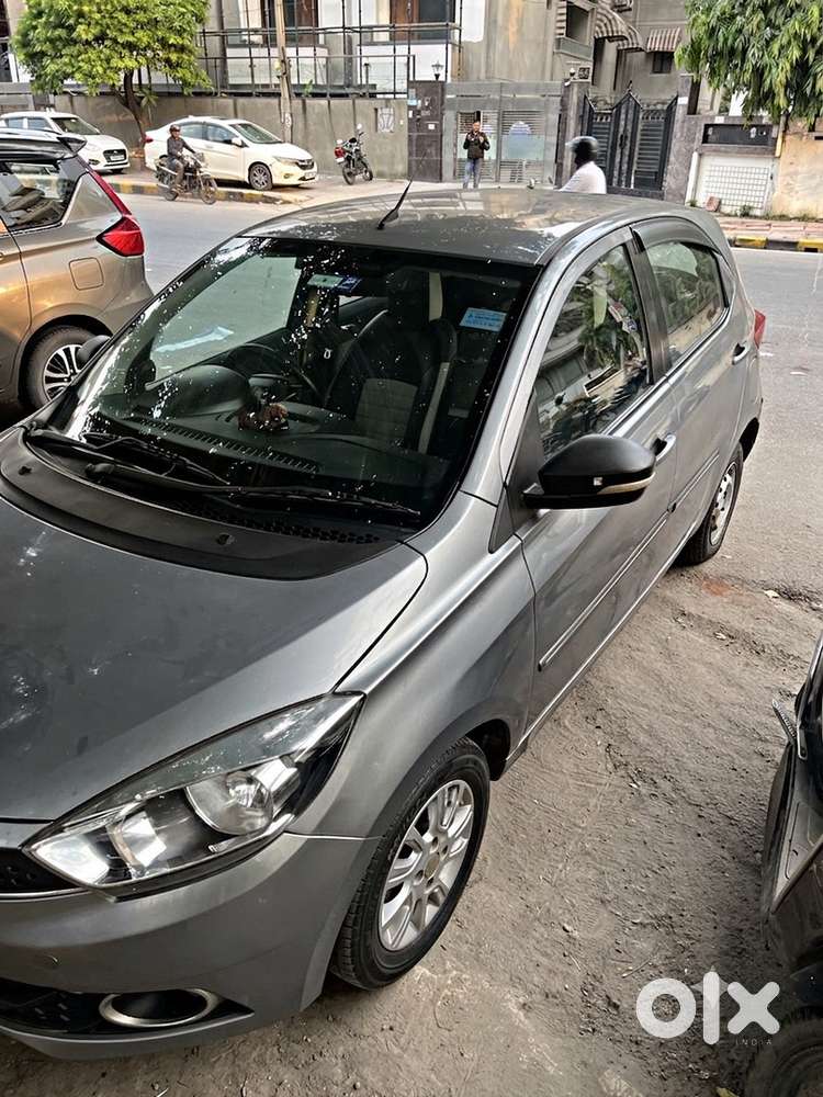 Tata Tiago Petrol 2018