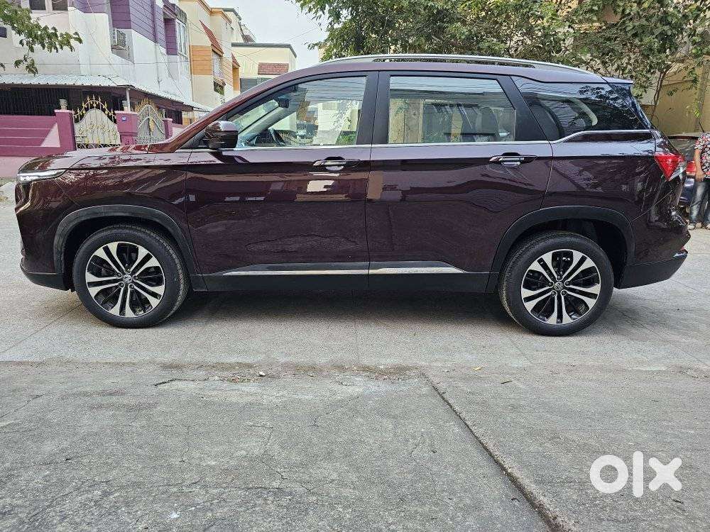 Mg Hector Plus Sharp Pro 1.5 Turbo Petrol Cvt 6 Str Dual Tone, 2022,..