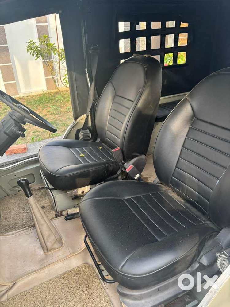 Mahindra Jeep 2009 Diesel Well Maintained