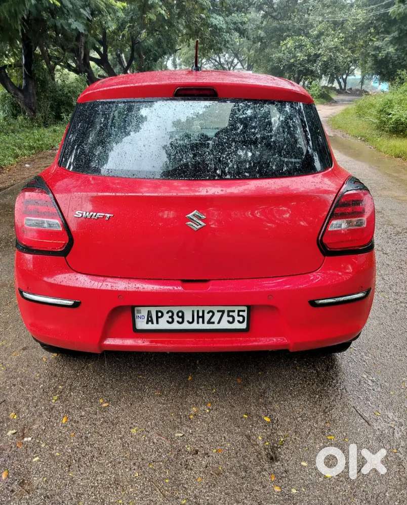 Maruti Suzuki Swift Vxi 2021