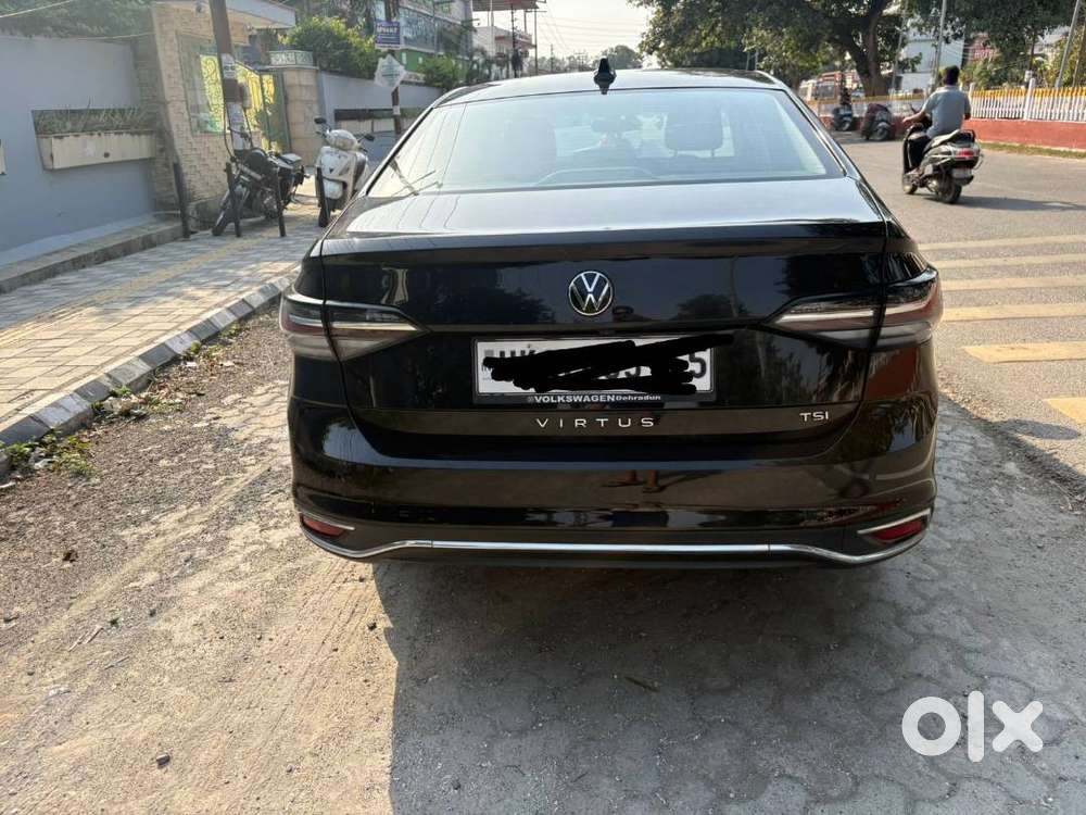 Volkswagen Virtus 2025 Petrol 8800 Km Driven