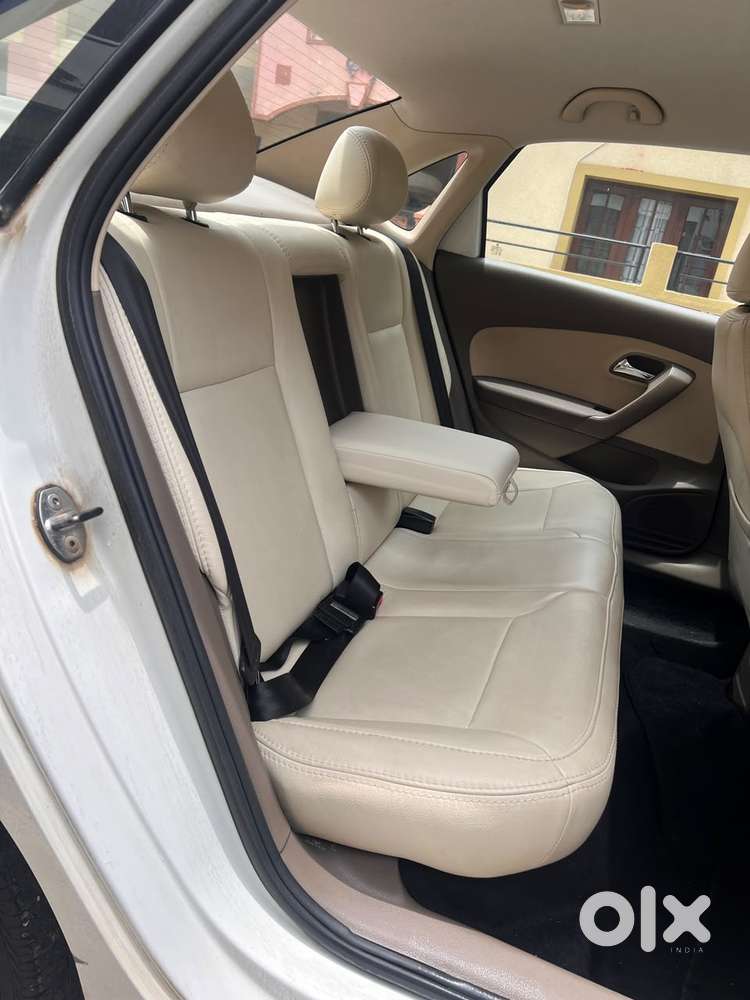 Skoda Rapid 1.5 Tdi At Elegance, 2014, Diesel