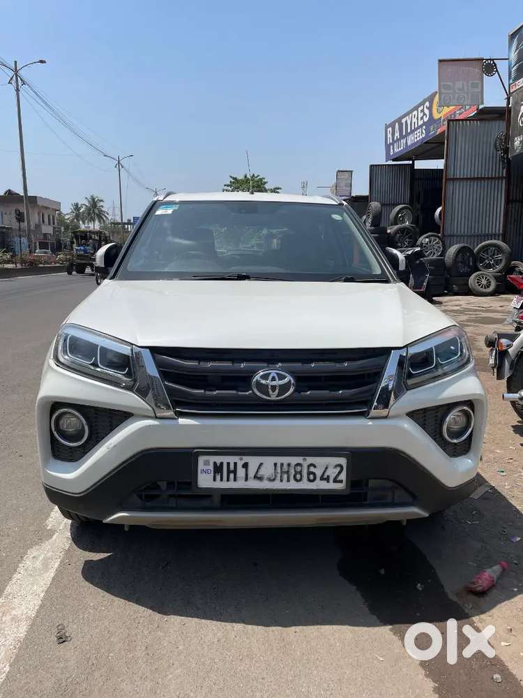 Toyota Urban Cruiser Top Model White