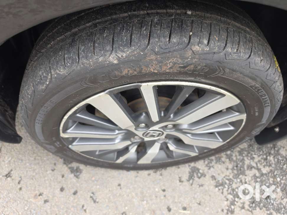 Honda City Zx Petrol Mt, 2023, Petrol