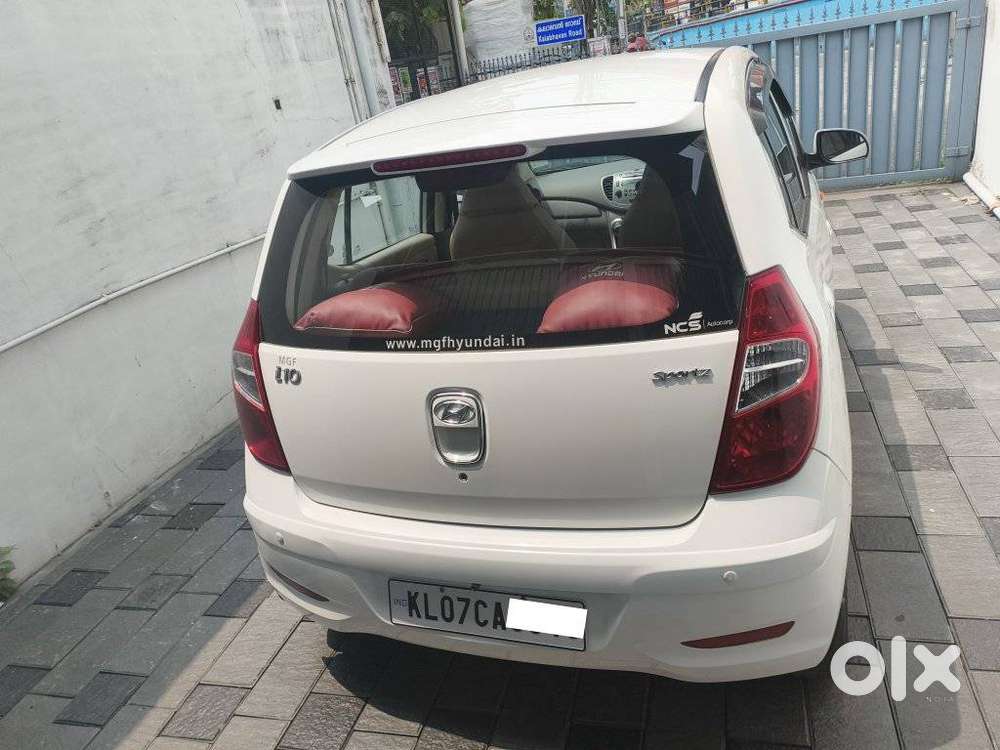 Hyundai I10 Sportz, 2014, Petrol