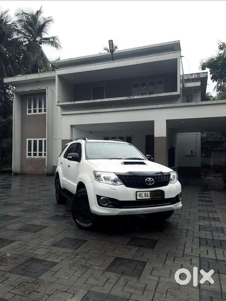 Toyota Fortuner 4*2 Automatic 2014