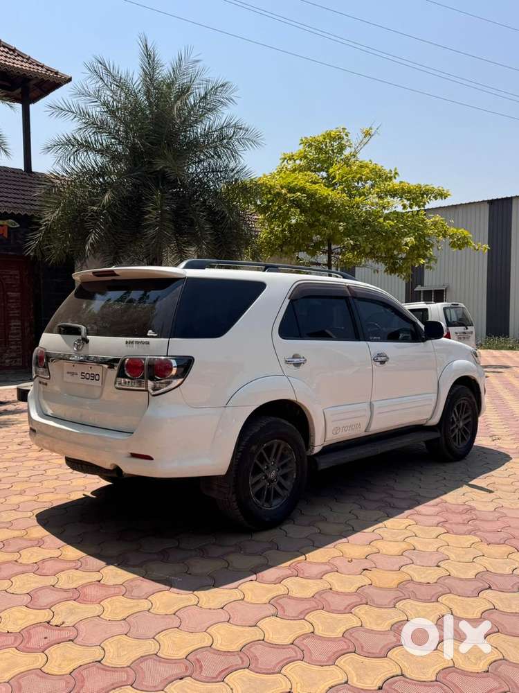Toyota Fortuner 3.0 4x2 Mt, 2015, Diesel
