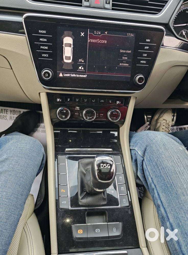 Skoda Superb 2.0 L&k Tsi At, 2020, Petrol