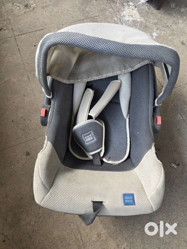 Mee mee Baby car seat