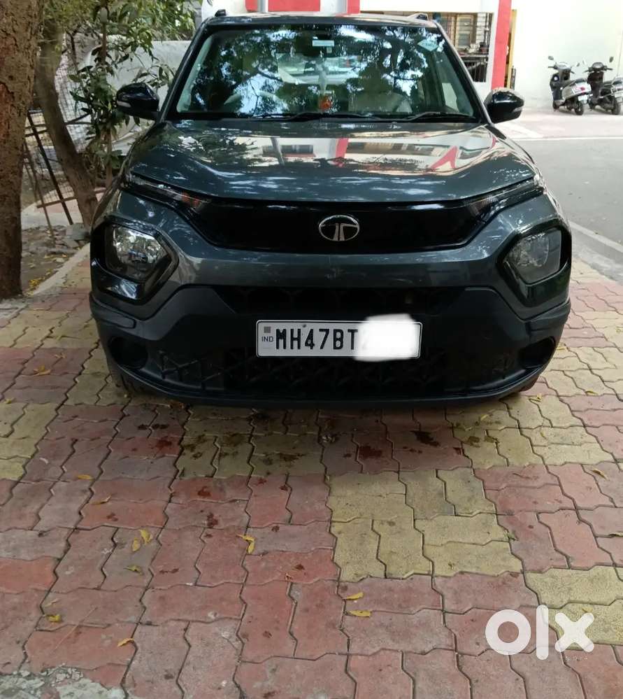 Tata Punch Pure Cng