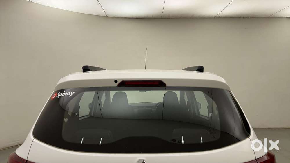 Renault Triber Rxt, 2022, Petrol