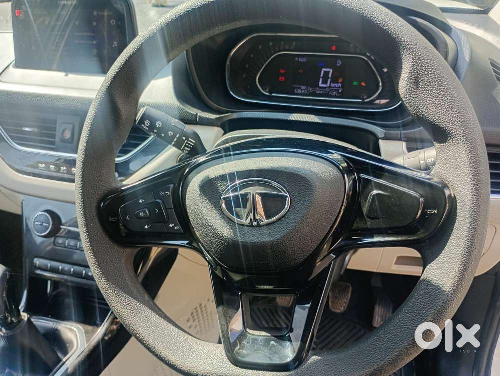 Tata Nexon 1.2 Revotron Xz Plus, 2022, Petrol