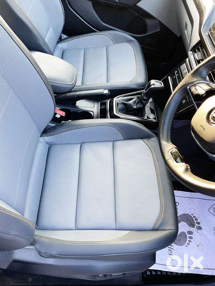 Skoda Kushaq 1.0 Tsi Style At (6 Airbags), 2025, Petrol