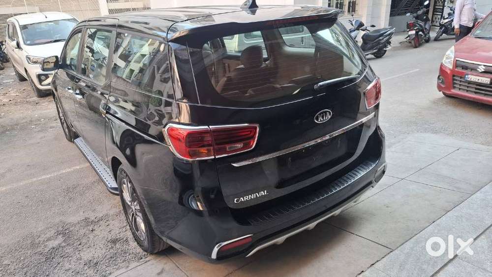 Kia Carnival Premium, 2020, Diesel