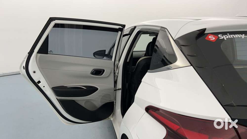 Hyundai New I20 1.2 Asta (o) Mt, 2023, Petrol