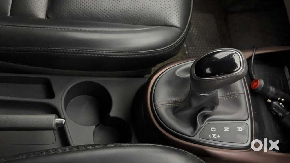 Hyundai Aura Sx Plus Automatic, 2020, Petrol