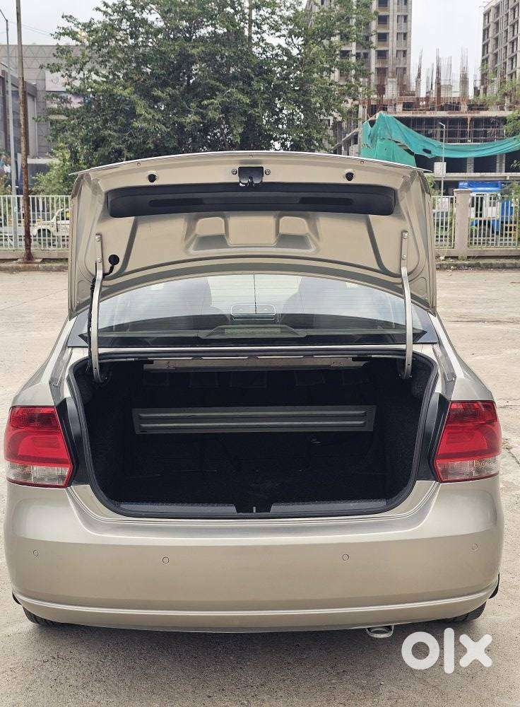 Volkswagen Vento Ipl Ii Petrol Highline At, 2012, Petrol