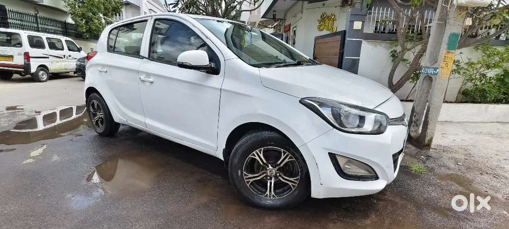 Hyundai I20 2012 Diesel Good Condition, Less Driven