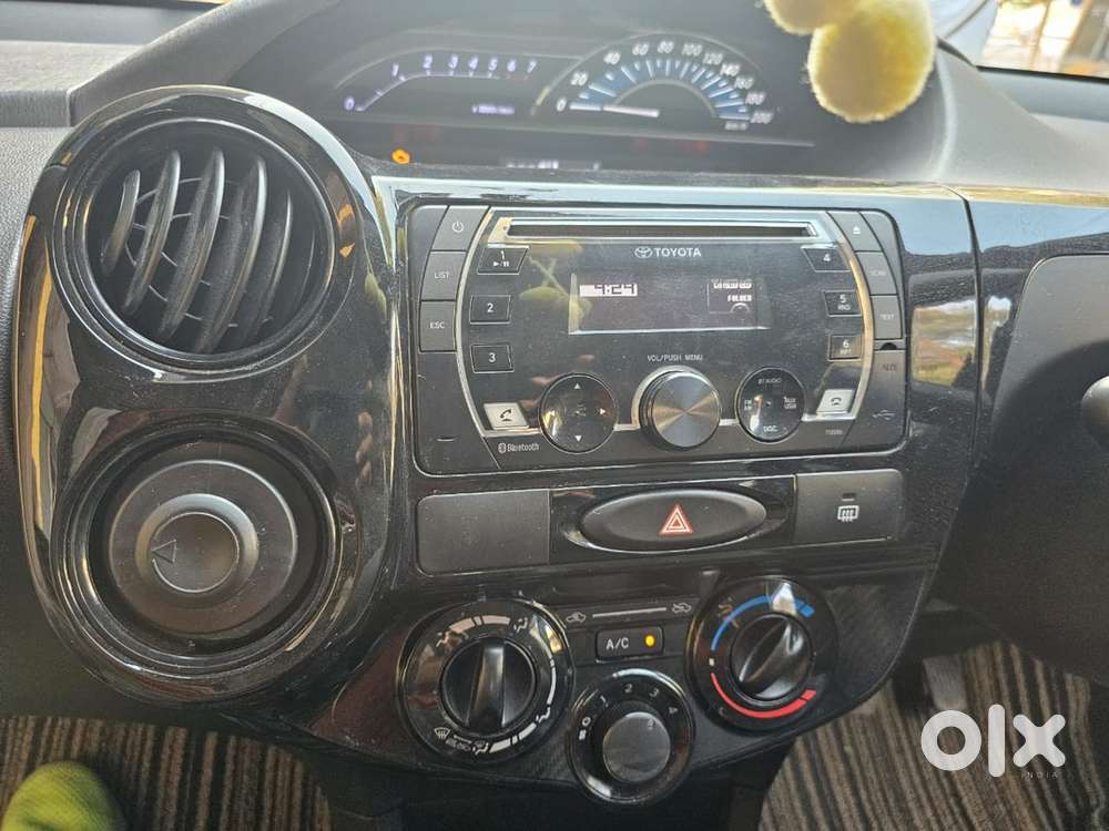 Toyota Etios Cross Petrol Manual 2019