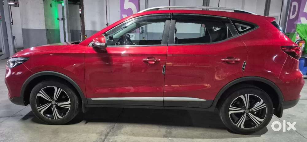 Mg Astor 1.5 Savvy Cvt S Red, 2021, Petrol