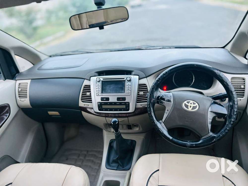 Toyota Innova 2.5 Vx 7 Str, 2012, Diesel