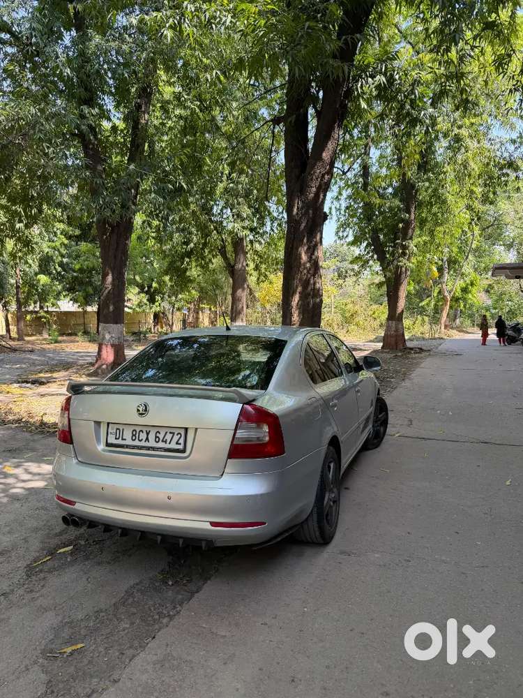 Skoda Laura 2012 Petrol Well Maintained