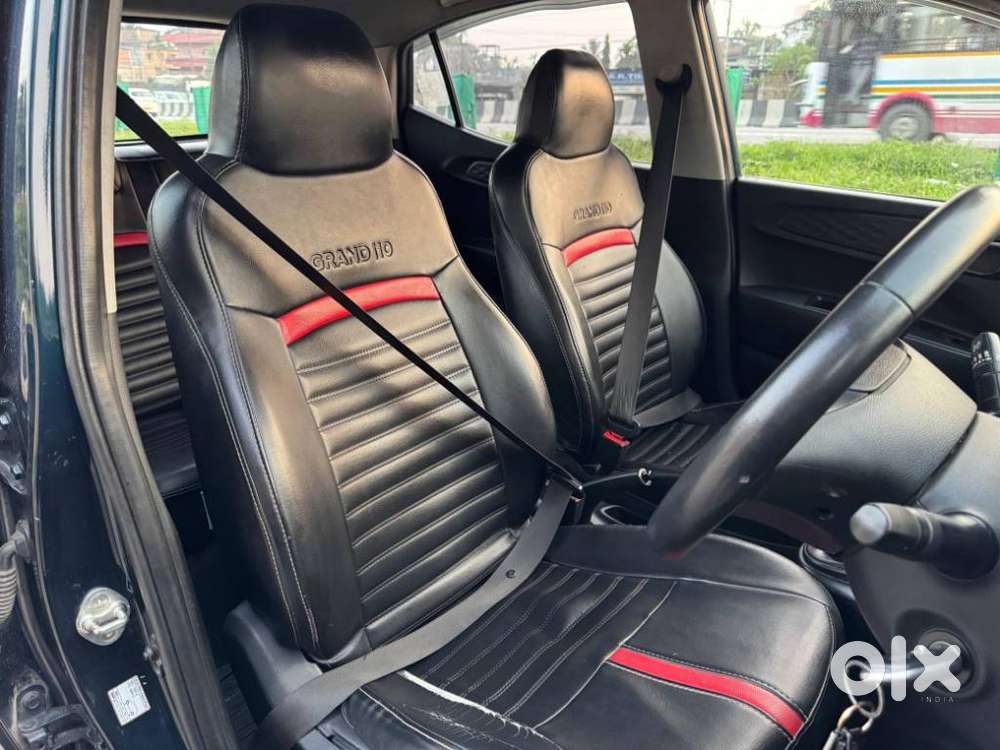 Hyundai Grand I10 Nios Sportz Dual Tone, 2020, Petrol