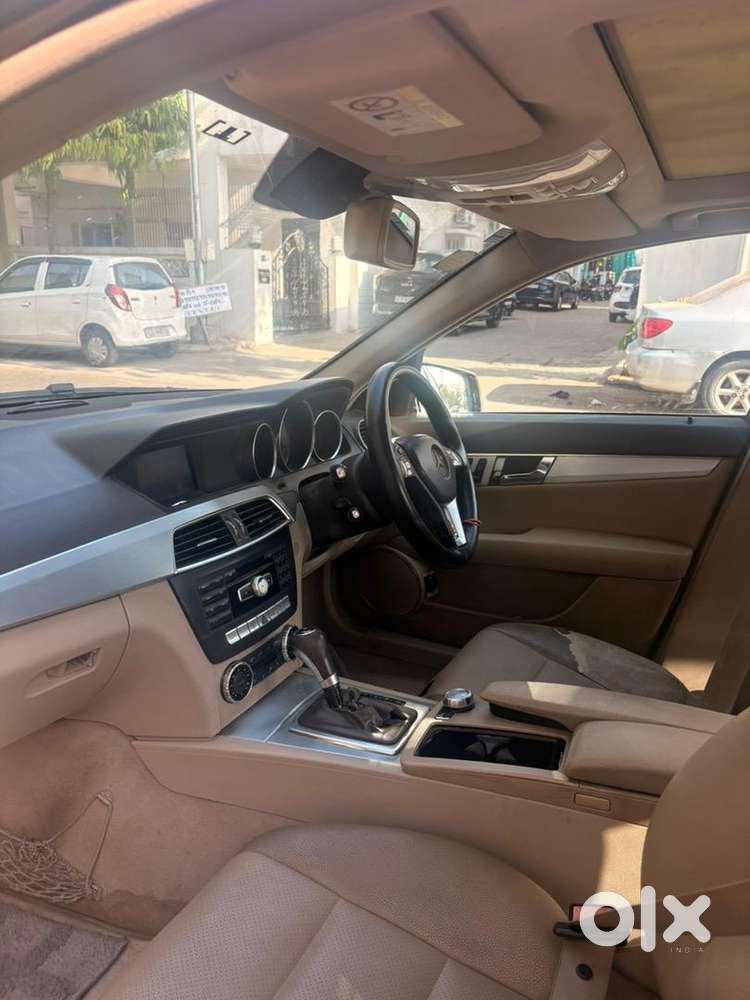 Mercedes-benz C-class 2014 Diesel 12600 Km Driven