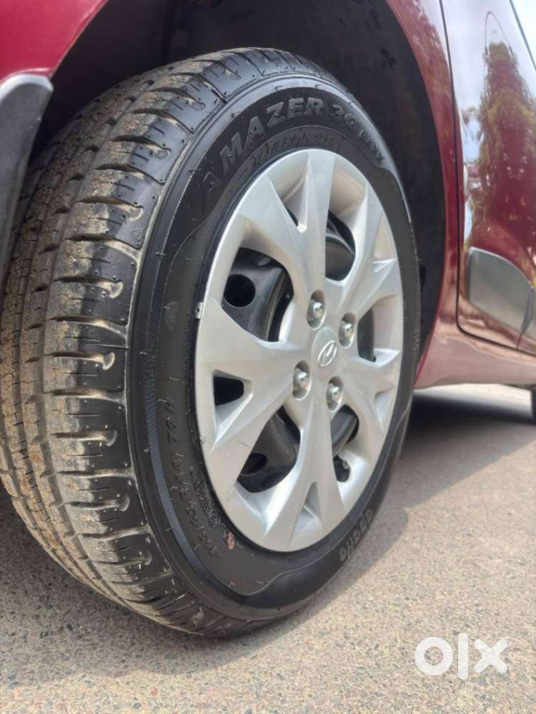 Hyundai Grand I10 Sportz, 2016, Petrol