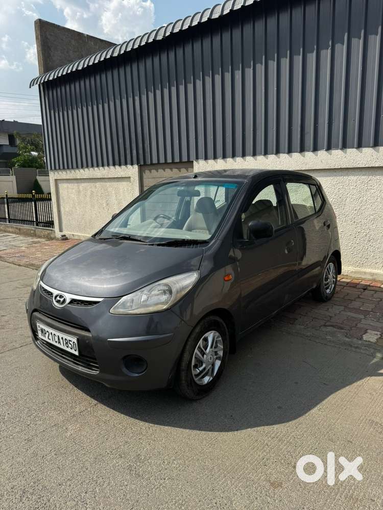 Hyundai I10 Magna Petrol + Cng 2nd Owner 2010