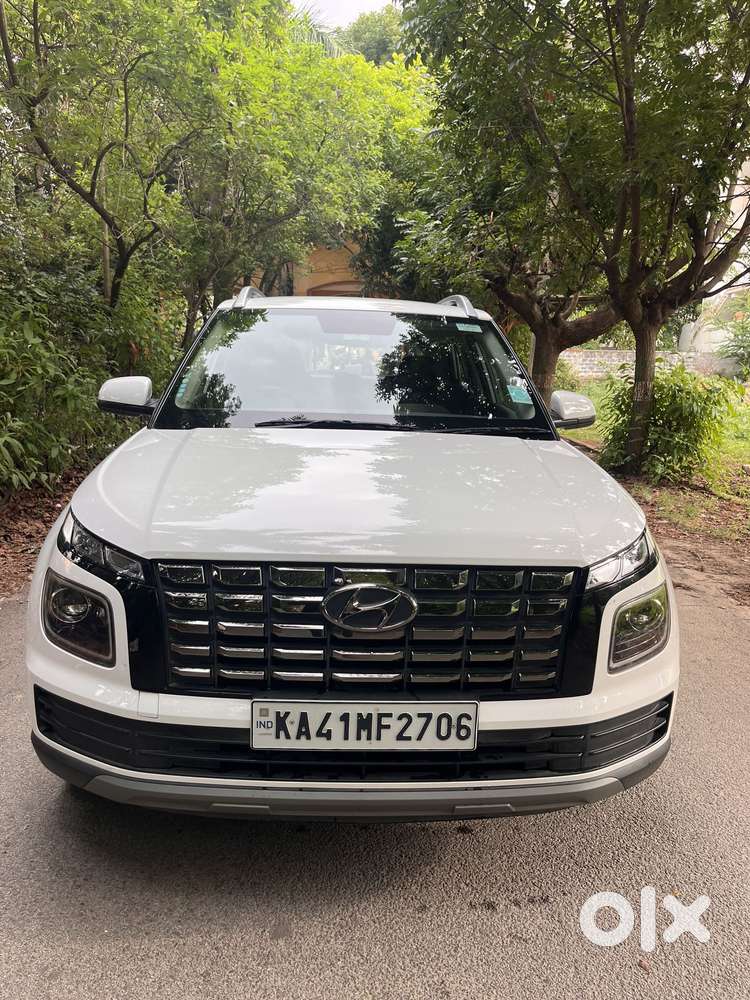 Hyundai Venue Sx (o) Mt 1.5 Diesel, 2024, Diesel