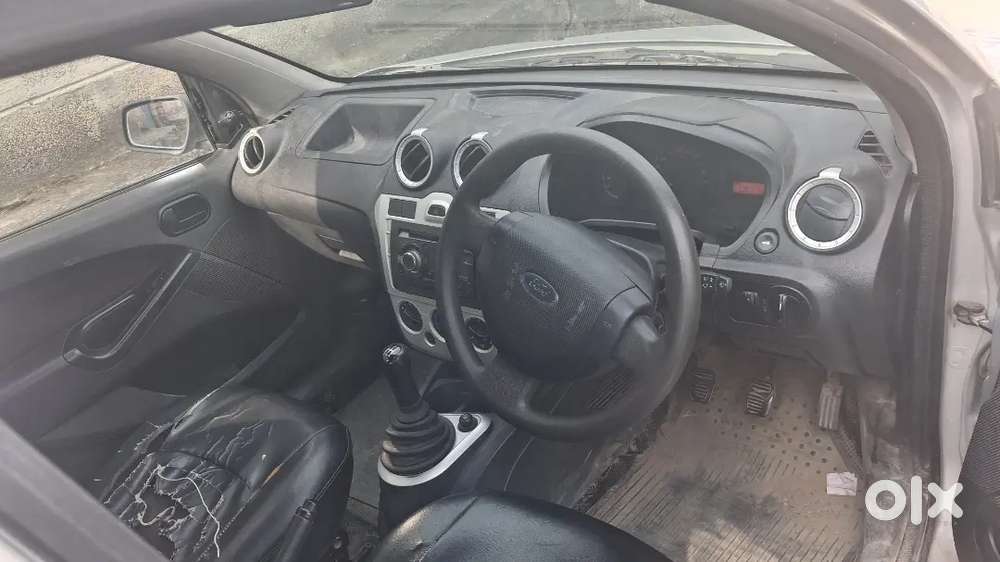Ford Figo 2012 Petrol Manual