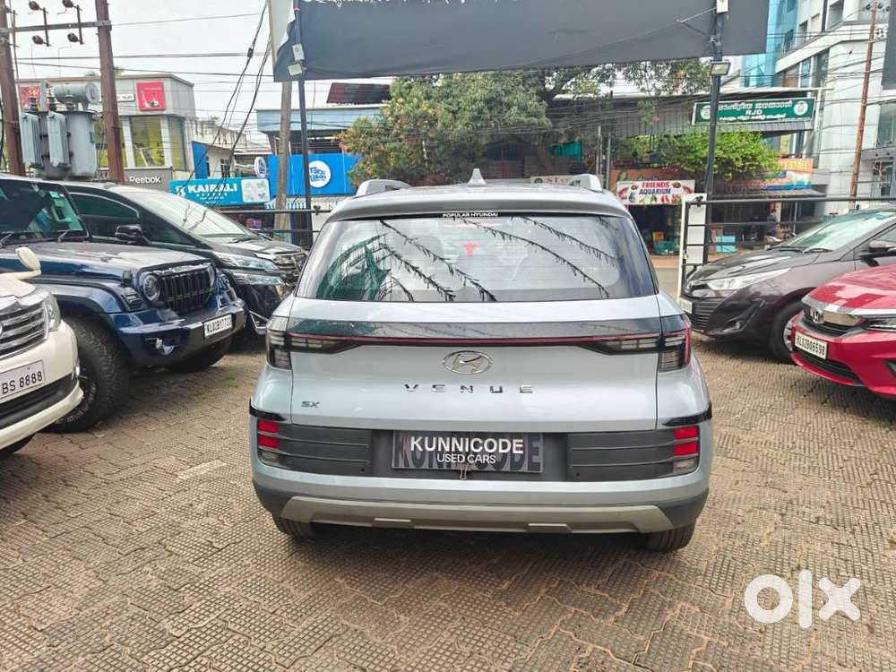 Hyundai Venue Sx, 2023, Petrol