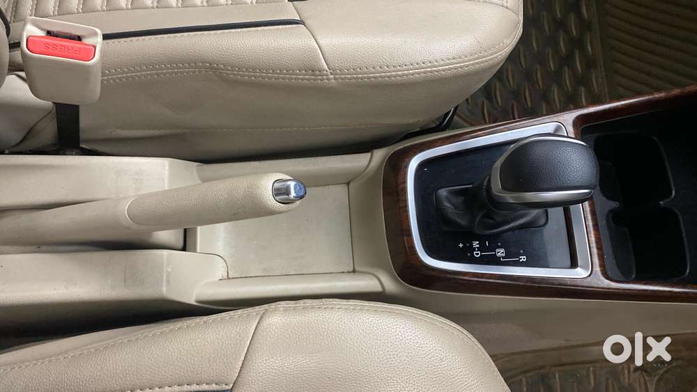 Maruti Suzuki Swift Dzire Amt Zxi, 2019, Petrol