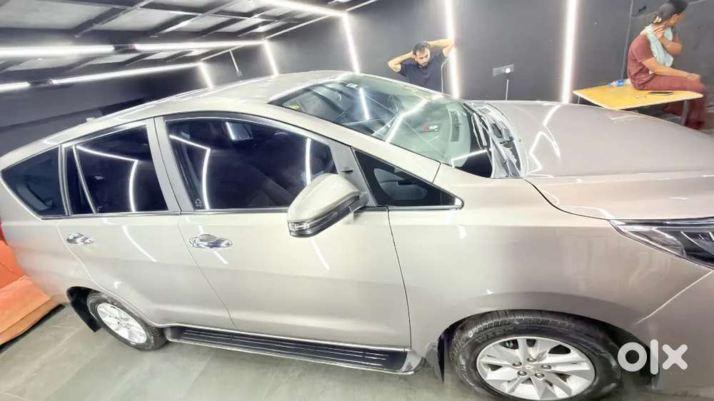 Toyota Innova Crysta 2023.