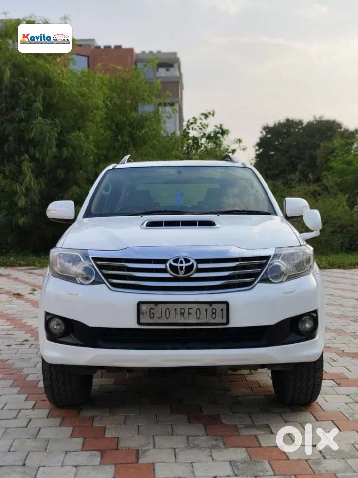 Toyota Fortuner 4x2 At, 2014, Diesel
