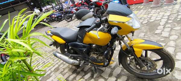 TVs Apache RTR 160cc smooth engine at