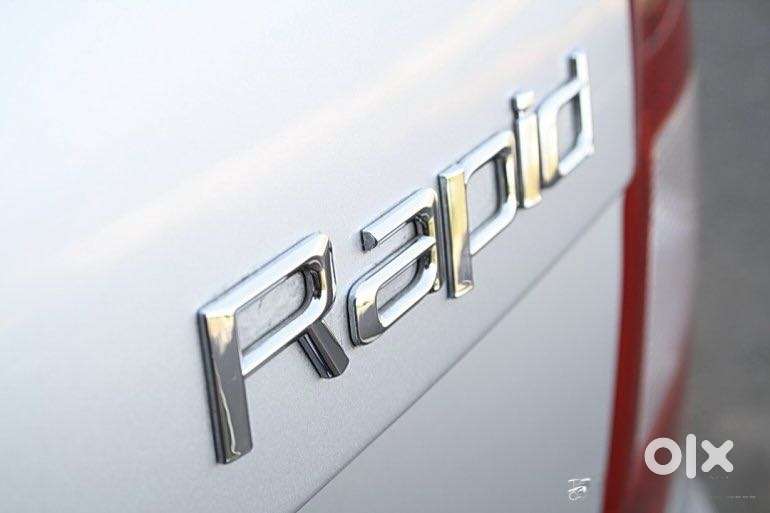 Skoda Rapid 1.6 Mpi Ambition, 2012, Petrol