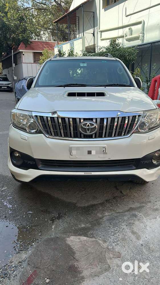 Toyota Fortuner 4x2 Mt 2.8 Diesel, 2014, Diesel