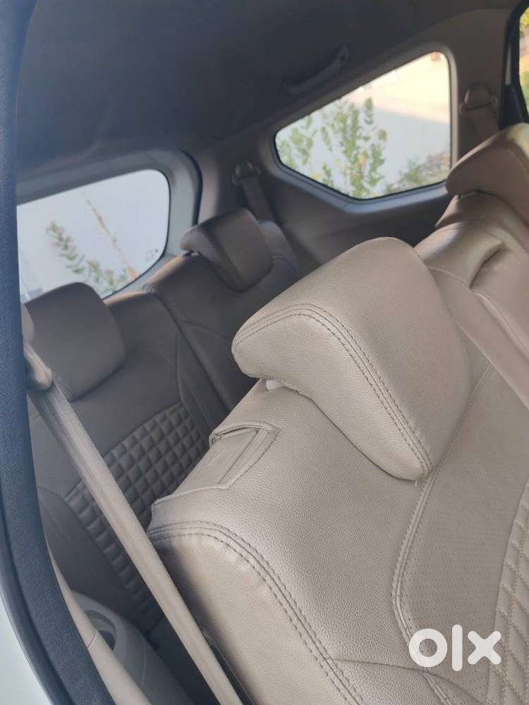 Maruti Suzuki Ertiga 1.5 Vxi, 2021, Petrol