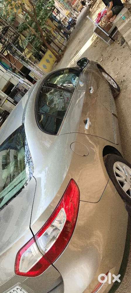 Renault Fluence 2012 Petrol 65000 Km Driven