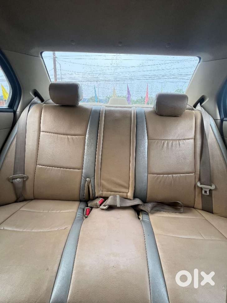 Maruti Suzuki Swift Dzire 1.3 Vxi, 2012, Petrol