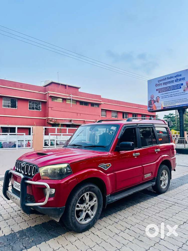 Mahindra Scorpio S10, 2015, Diesel