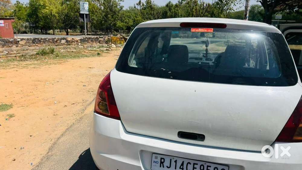 Maruti Suzuki Swift 2009 Diesel 239233 Km Driven