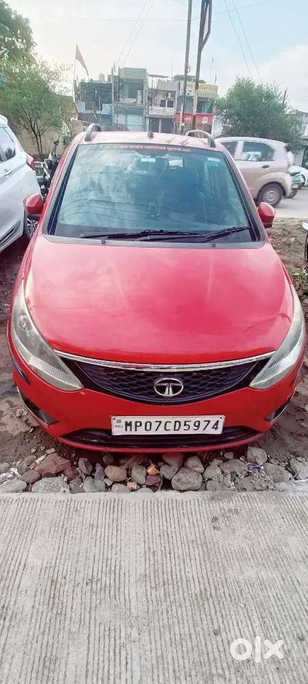 Tata Bolt 1.3 Xe 2015