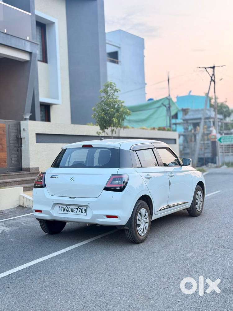 Maruti Suzuki Swift Vxi Optional, 2025, Petrol